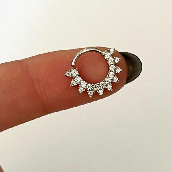 PIERCING AVA PLATEADO