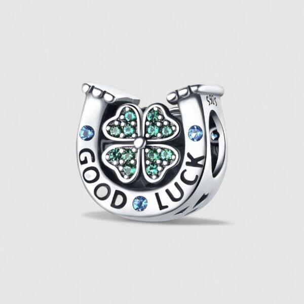 Charm "Good Luck"