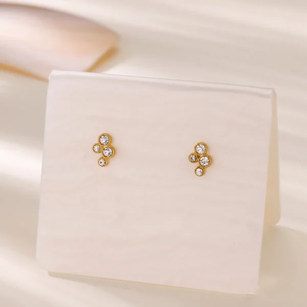 Zarcillos Punto de Luz Multiples