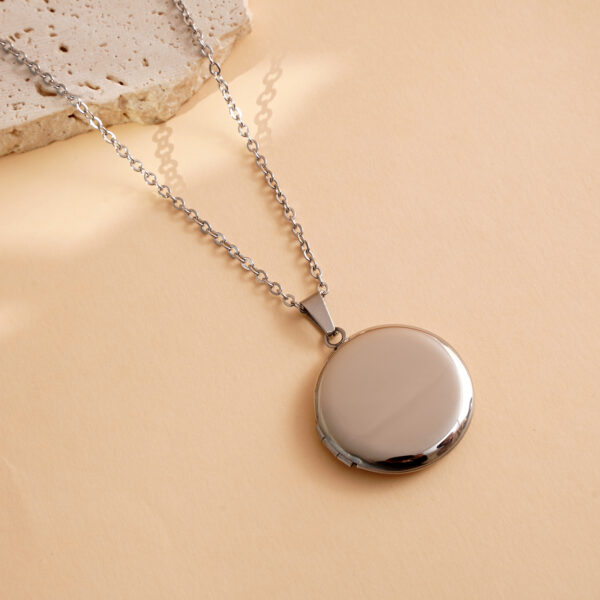 Collar Relicario Circular