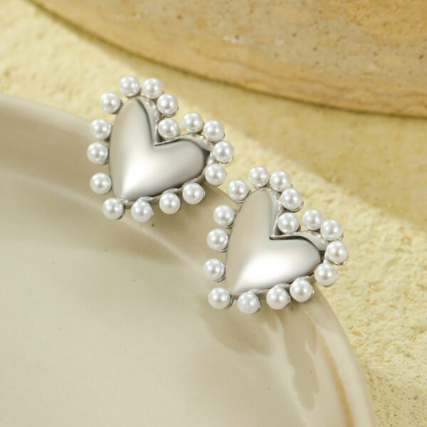 Zarcillos Corazon con Perlas
