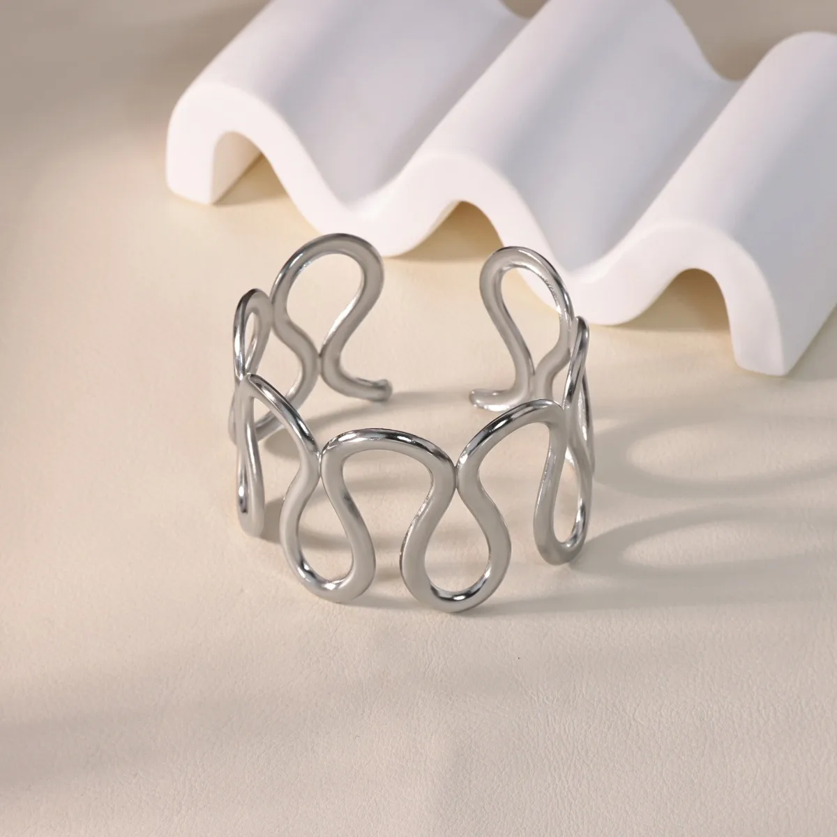 Brazalete Ondulado Plateado