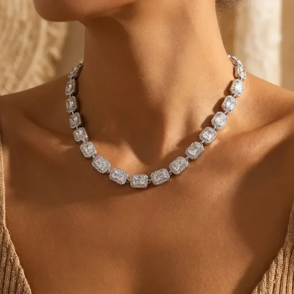 Collar Deluxe Diamantes Rectangular