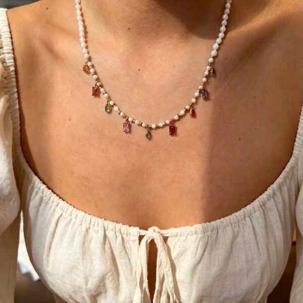 Collar Perlas y Geometria de Colores