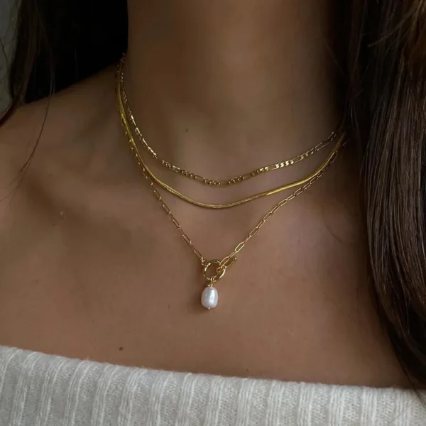 Collar multicapas de Perla