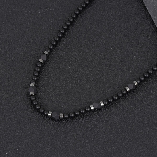 Collar Cuentas Negras