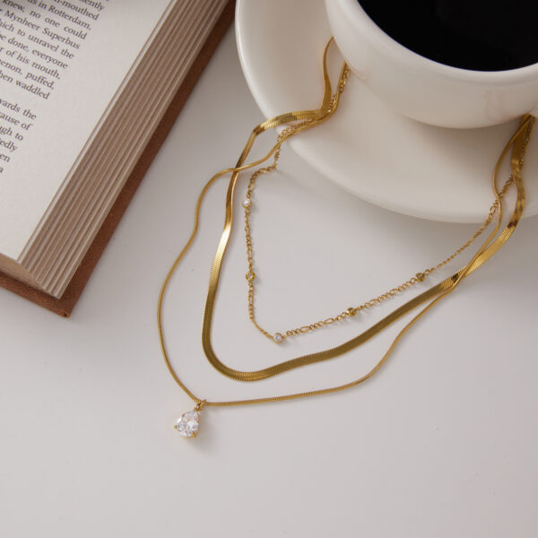 Collar Triple Punto De Luz