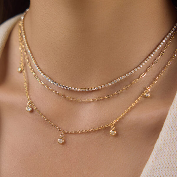 Collar Triple Ari
